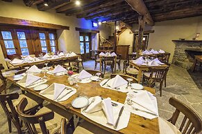 Serena Shigar Fort
