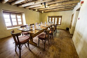 Serena Shigar Fort