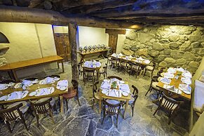 Serena Shigar Fort