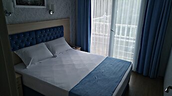 Lotus Hotel