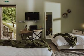 Rouista Tzoumerka Resort