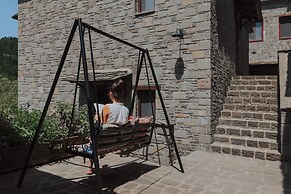 Rouista Tzoumerka Resort
