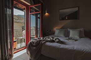 Rouista Tzoumerka Resort