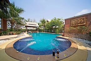 Beverly Thai House Pool Villa