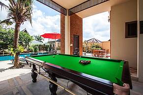Beverly Thai House Pool Villa