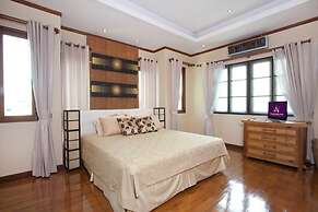 Beverly Thai House Pool Villa