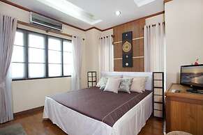 Beverly Thai House Pool Villa