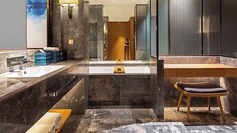 Hotel Indigo Dali Erhai by IHG