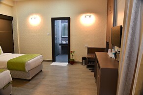 Hotel Jataka Inn