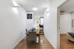 Corporate Stayz at Collins