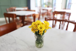 Tian Jing Hotel