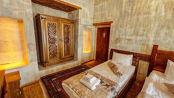 Hikmet's House