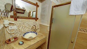 Hikmet's House