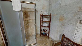 Hikmet's House