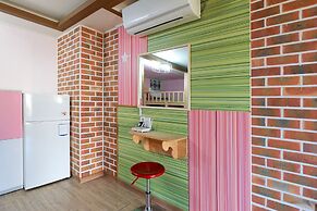 Favian Guest House