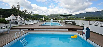 Favian Guest House