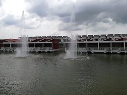 Tasik Villa International Resort