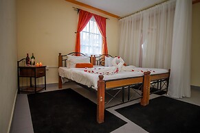 Dove Nest Lodge