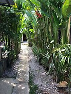 Nankanok Bungalow