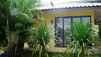 Nankanok Bungalow