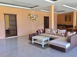 Nankanok Bungalow