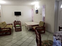 Gentle Breeze Apartments
