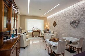 Hotel Lo Squalo