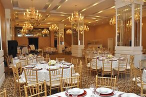 Madame Tadia Hotel