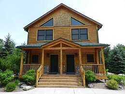 Cabins on Maple River