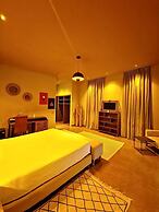 The Bird Exclusive Guest House & Spa