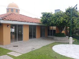 Guadalupe Inn House