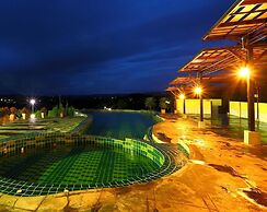 Breeze Hill Hotel