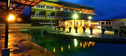Breeze Hill Hotel