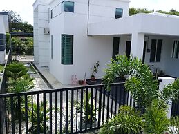 Noor Homestay