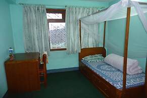 Sanu House Hostel & Homestay