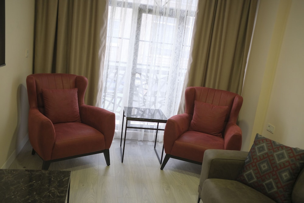 STS Hotel