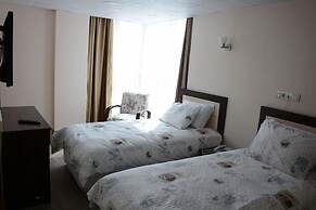STS Hotel