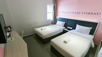 Hotel 99 - Kota Kemuning