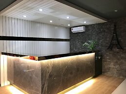 Hotel 99 - Kota Kemuning