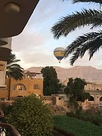Amenophis Hotel