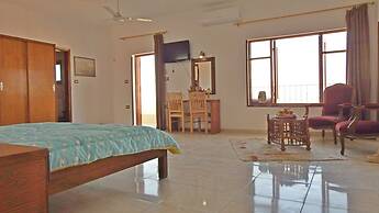 Thebes Hotel Luxor