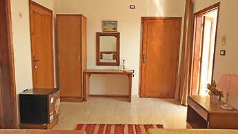 Thebes Hotel Luxor