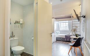 Fox House, Studio Apartments
