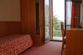 Hotel Alpino