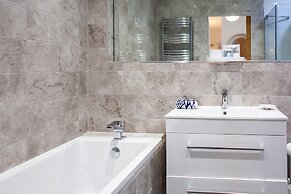 No 98 Boutique Hotel