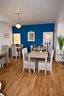No 98 Boutique Hotel