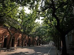 Capella Shanghai, Jian Ye Li