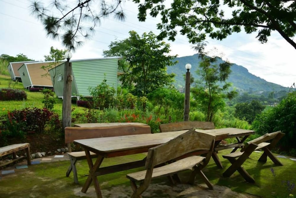 Red Z Cool Mountain Resort