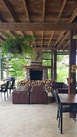 Red Z Cool Mountain Resort