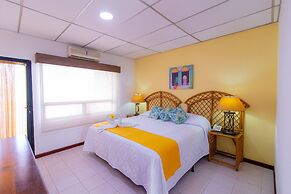 Hotel Santana